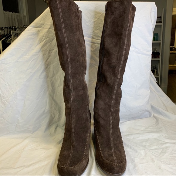 Aerosoles woman’s boots, EUC size 10 - Picture 3 of 9